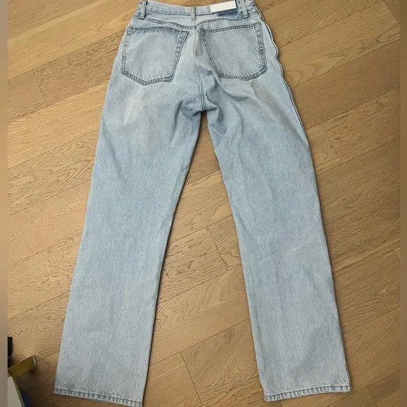 RE/DONE Originals 90s High Rise Loose in Perfect Light Indigo - Size 30 - Picture 5 of 8